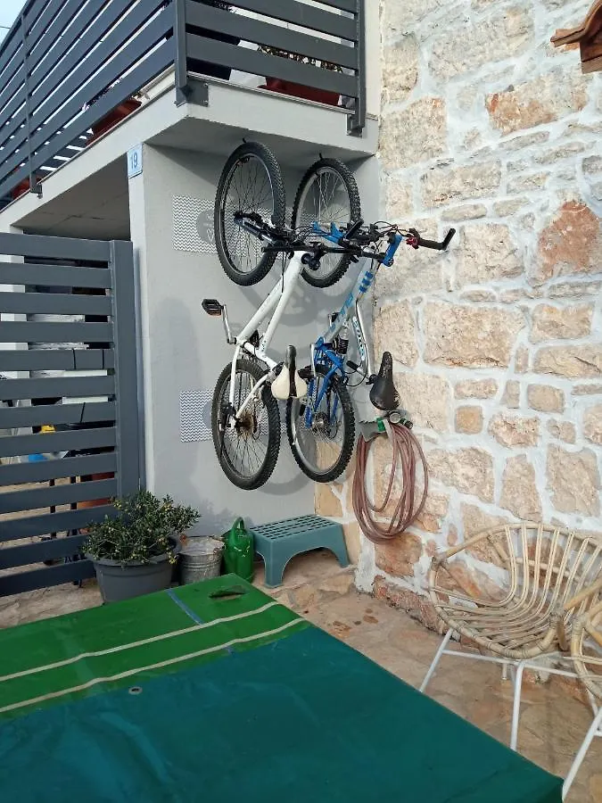Apartment Patrik Tar-Vabriga